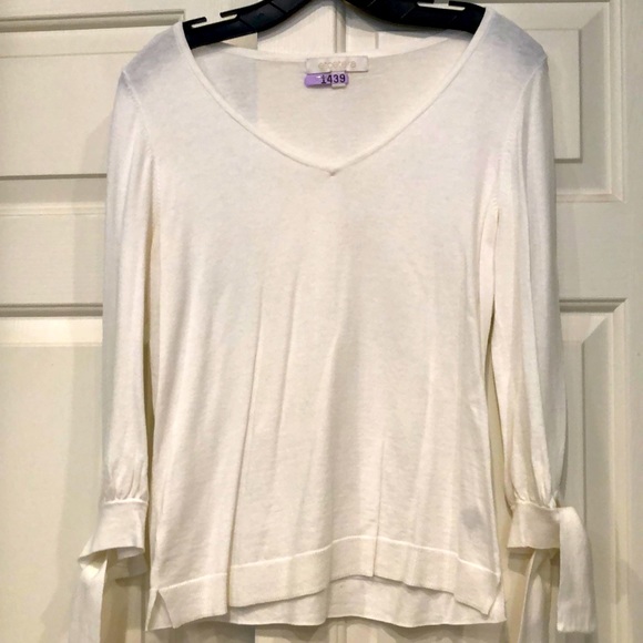 Etcetera Sweaters - Etcetera cream cashmere blend sweater Sz S